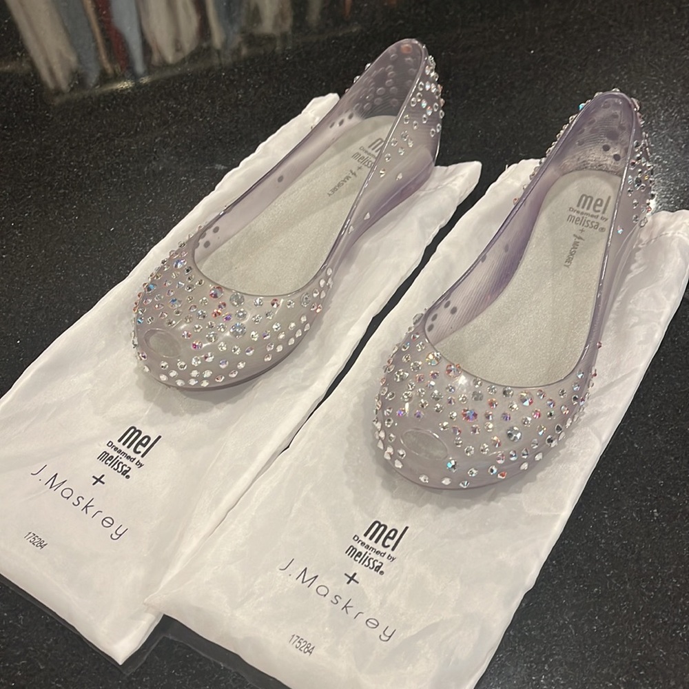 Embellished transparent girls-excellent condition. Mel by Melissa and J. Maskers